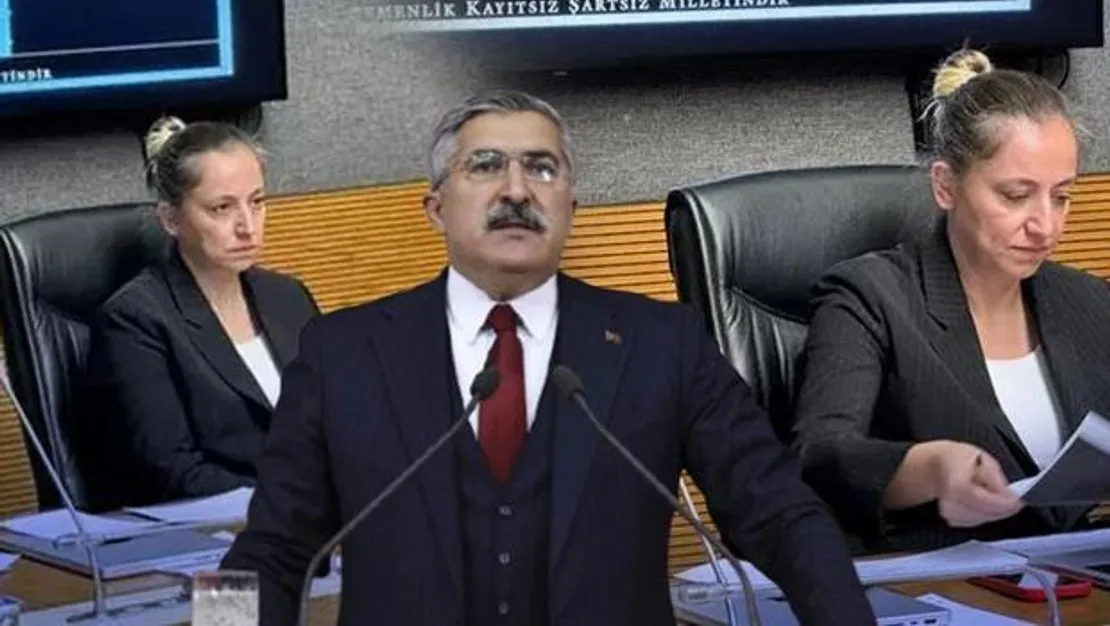 netflix-lgbt-konulu-sorularda-zorlandi