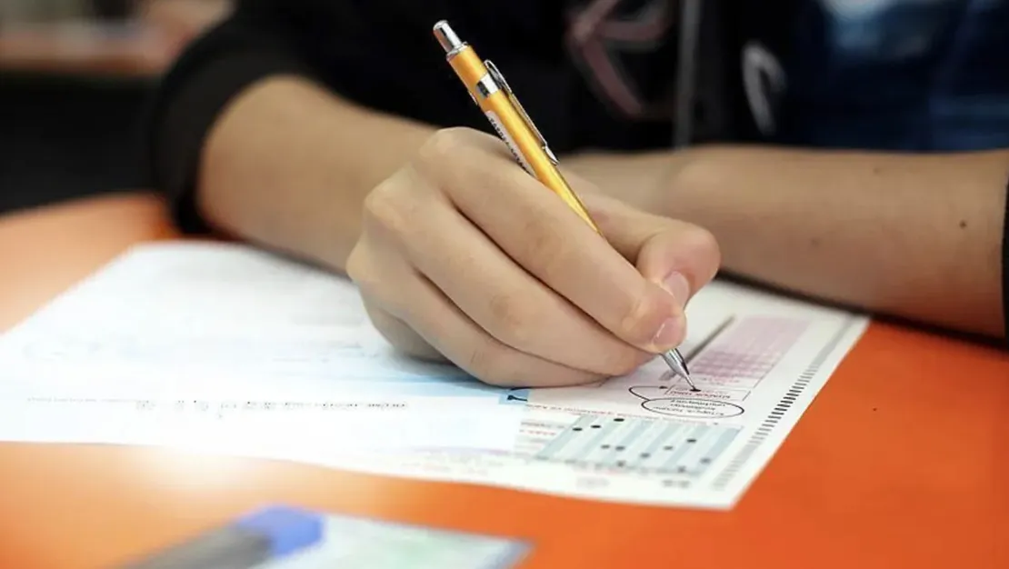 yks-de-40-bin-818-aday-sifir-cekti