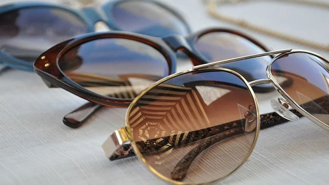 sahte-gunes-gozluklerine-dikkat-edin