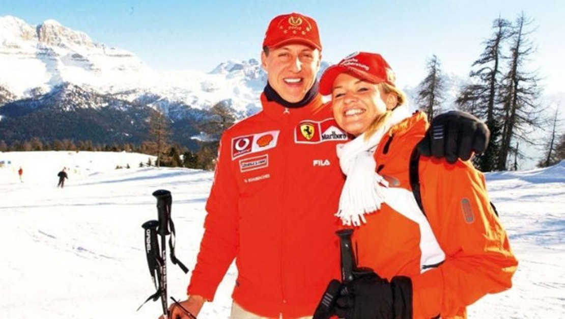 efsane-pilot-schumacher-artik-tekerlekli-sandalyede