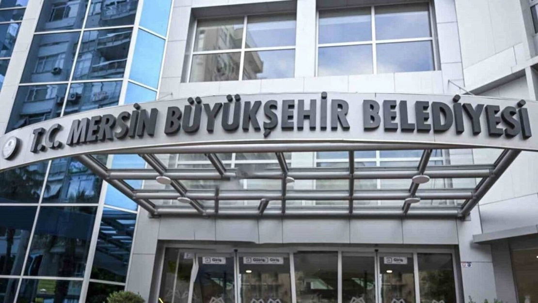 mersin-buyuksehir-belediyesi-ne-operasyon-duzenlendi