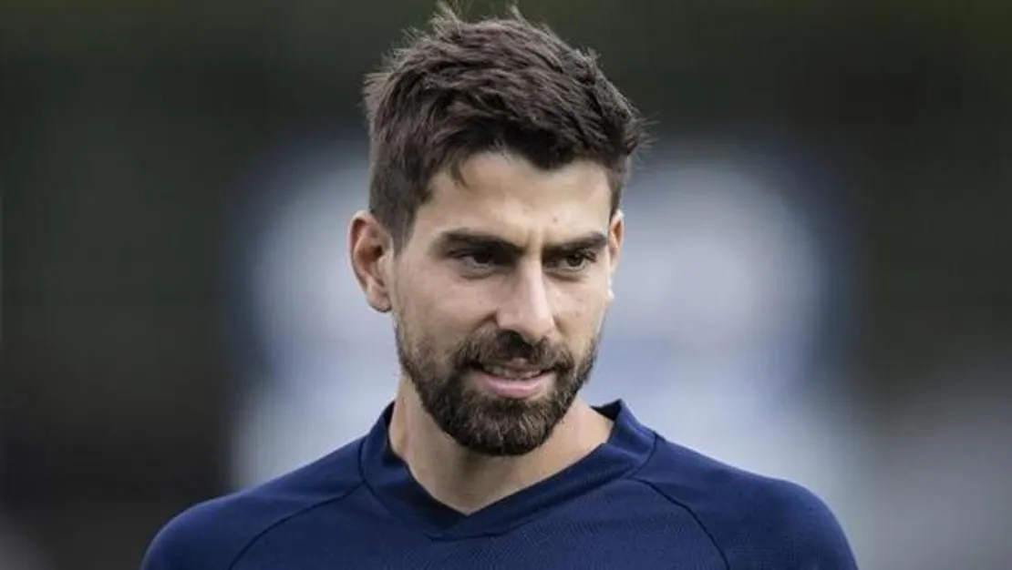 fenerbahce-de-luan-peres-in-seruveni-son-buldu