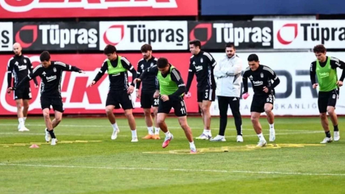 besiktas-ta-sakatlik-soku-mustafa-erhan-hekimoglu-1-ay-yok