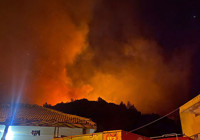 antalya-da-yangin-kontrol-altina-alinmaya-calisiliyor