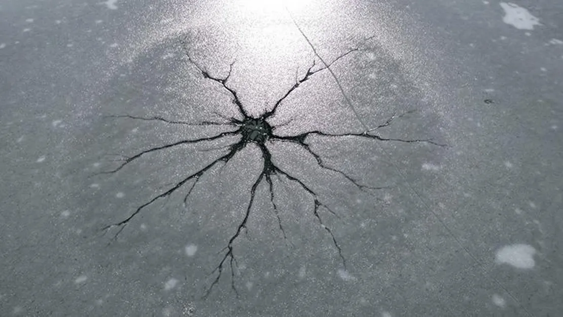 donan-barajda-olusan-catlaklar-dikkat-cekti