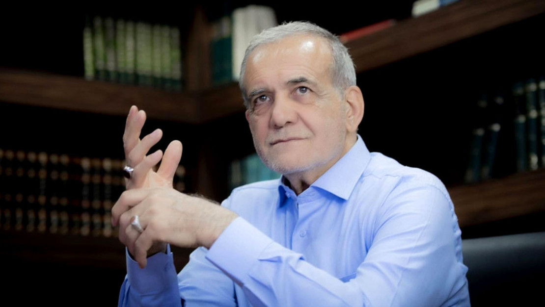 iran-cumhurbaskanindan-baris-mesaji-onur-ve-egemenlik-vurgusu