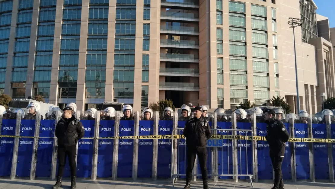 yeni-operasyon-5-belediye-baskani-gozaltinda