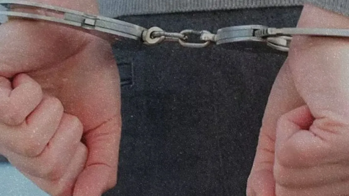 f-k-124-yil-hapisle-izmir-de-yakalandi