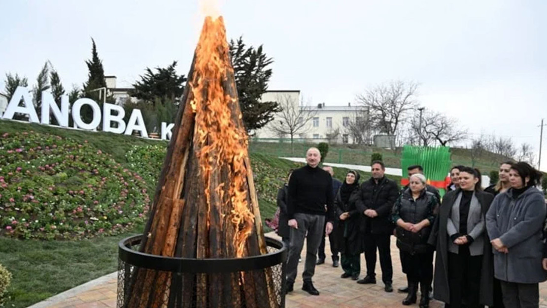 azerbaycan-cumhurbaskani-aliyev-karabag-da-nevruz-atesini-yakti