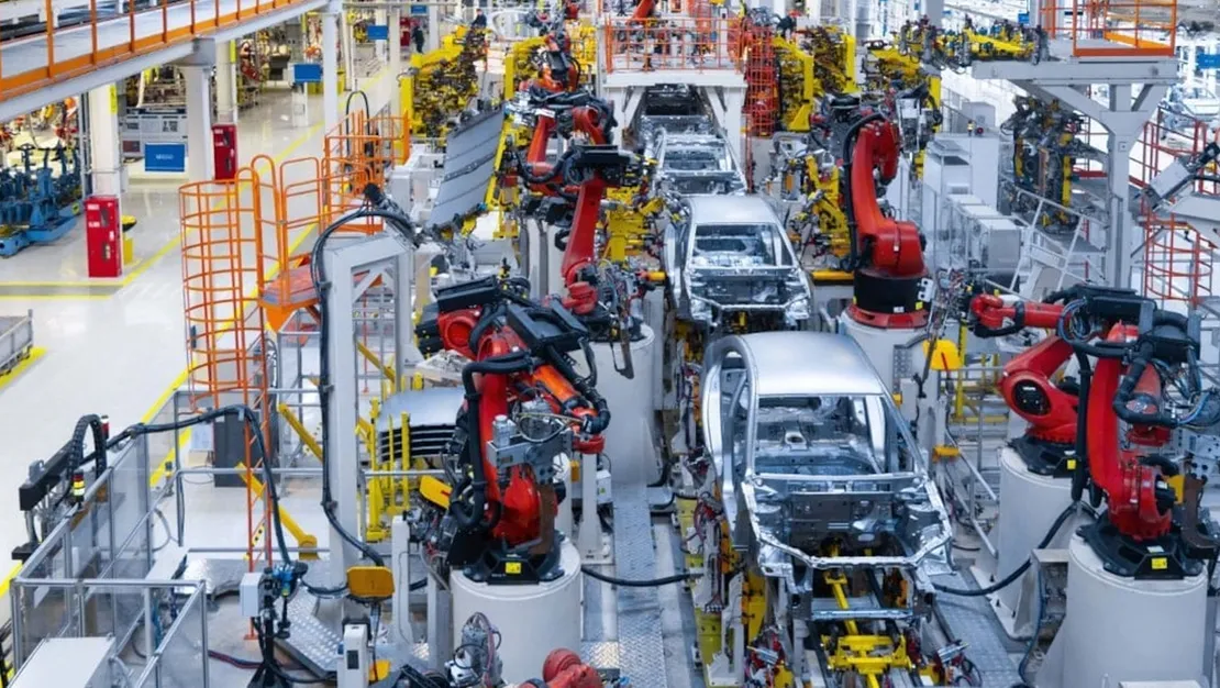 cin-kisitlamalari-tehlikeli-otomotiv-krizi-basladi