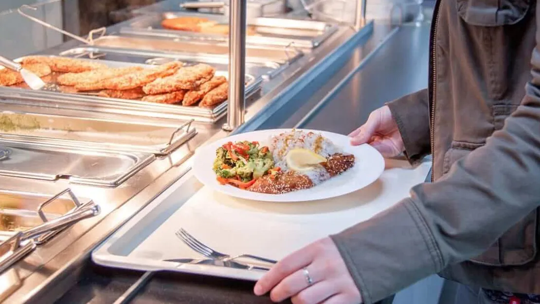 sinop-ta-113-ogrenci-zehirlendi-sorusturma-baslatildi