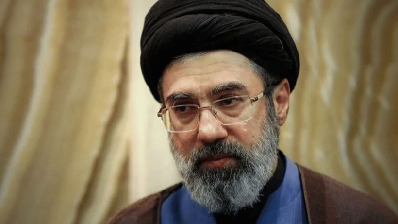 hamaney-iran-haklarindan-vazgecmeyecek-ifadesini-yeniledi