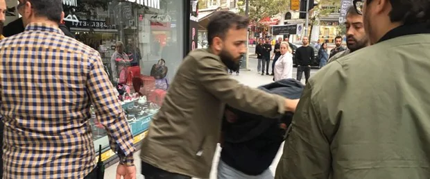 CHP binasında eyleme 2 gözaltı CHP binasında eyleme 2 gözaltı
