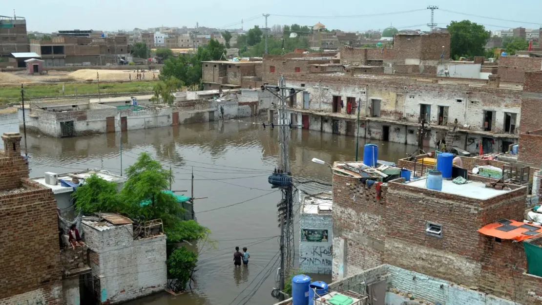 pakistan-da-muson-yagmurlari-sebebiyle-can-kaybi-117