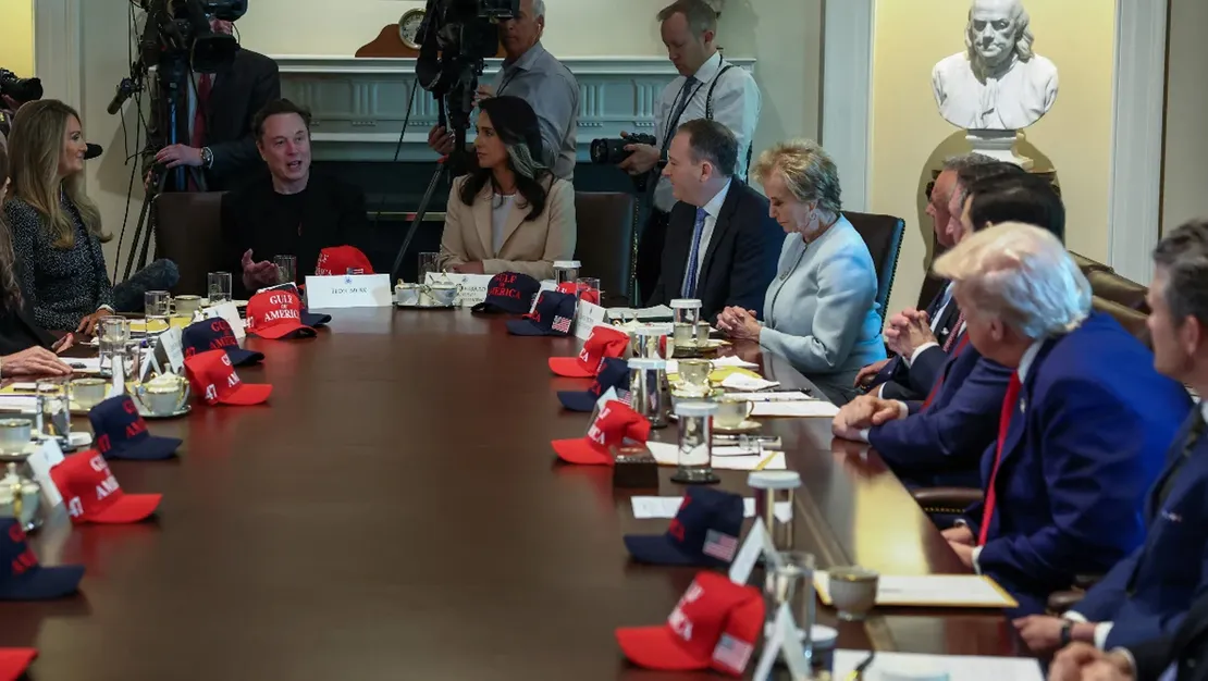 trump-musk-istedigi-kadar-kalabilir