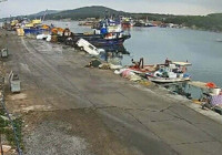 kamyonetin-denize-uctugu-kaza-anlari-goruntulendi