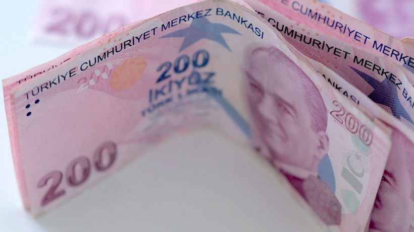 ev-hanimlarinin-emeklilik-hayali-yeniden-gundemde-uyarilar-geldi