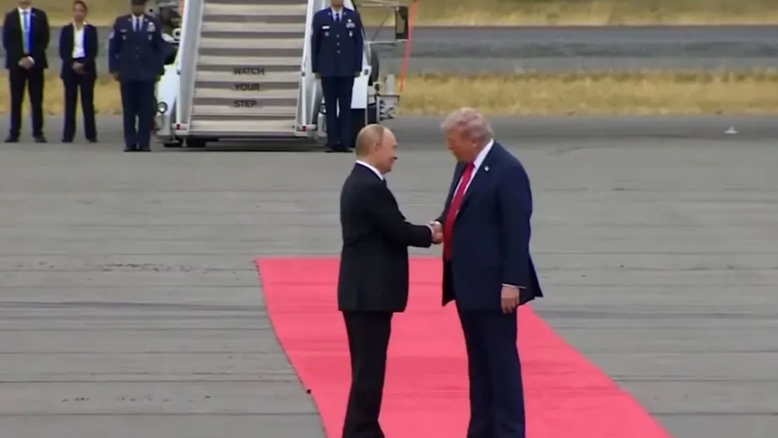 alaska-da-zirve-trump-ve-putin