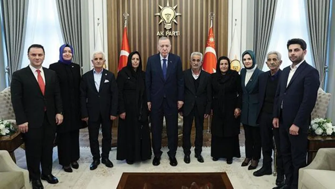 erdogan-katliam-kurbanlarinin-aileleriyle-bulustu