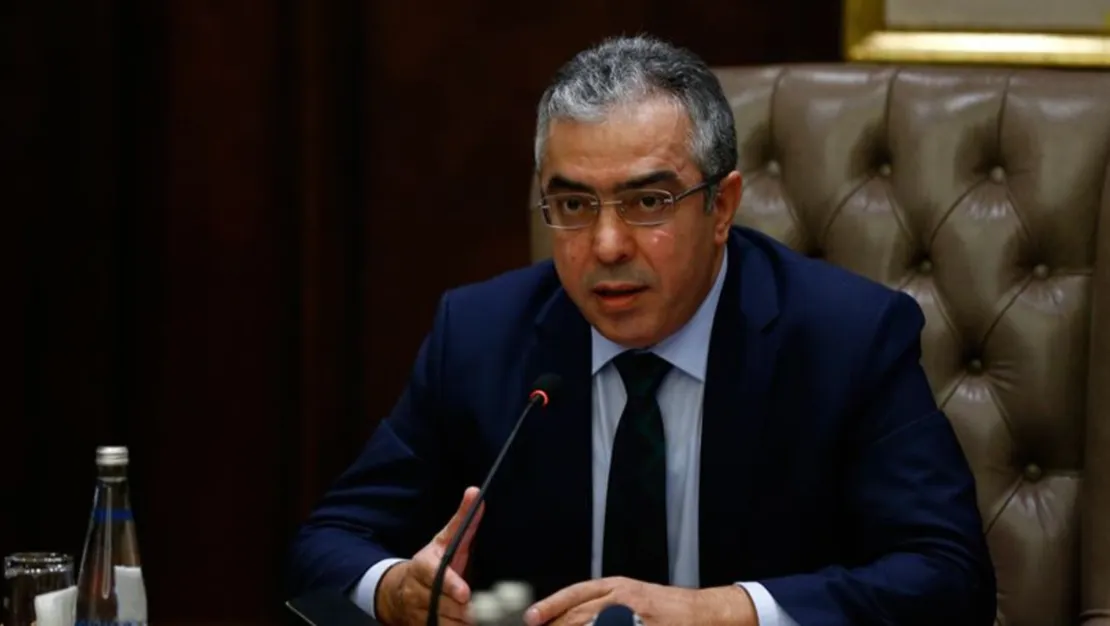 cumhurbaskani-basdanismani-mehmet-ucum-50-1-kurali-demokrasinin-geregidir