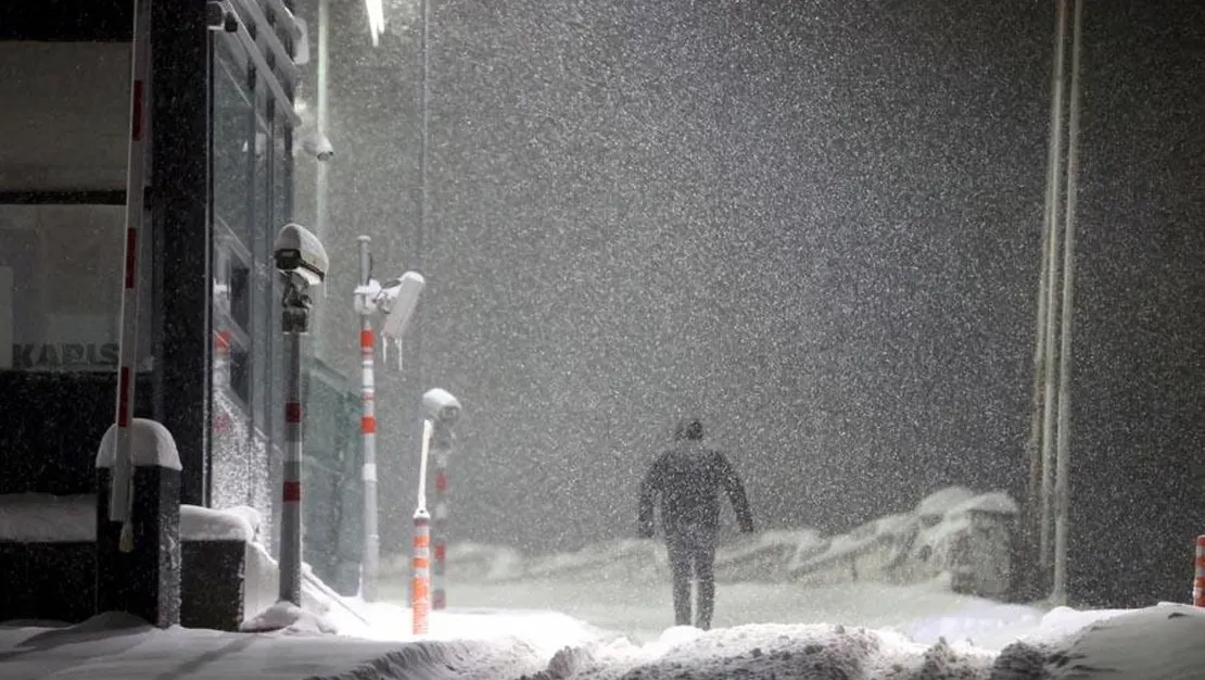 kar-yagisi-trakya-dan-yurda-giris-yapti