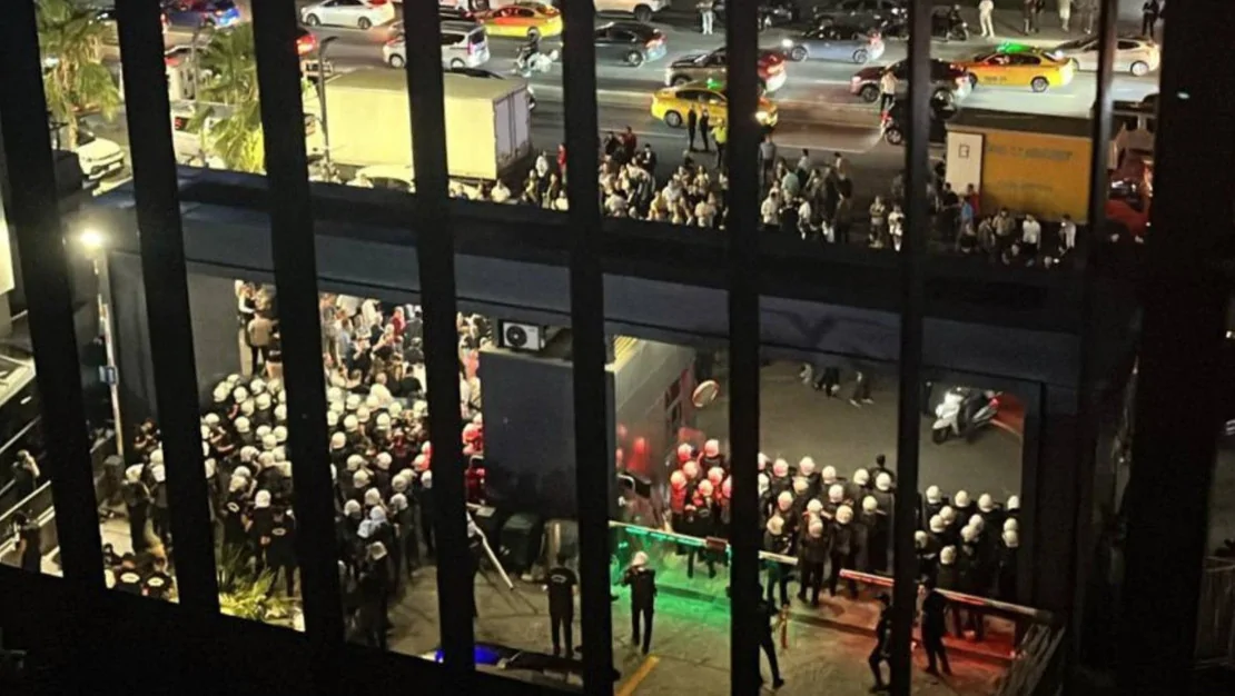 ahmet-hakan-dan-chp-ye-uyari-kaos-kargasa-ak-parti-yi-besler