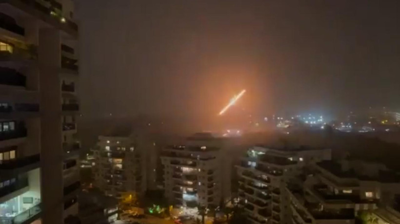 iran-israil-in-demir-kubbe-sini-yeniden-asti-fuze-sanayi-kentine-dustu