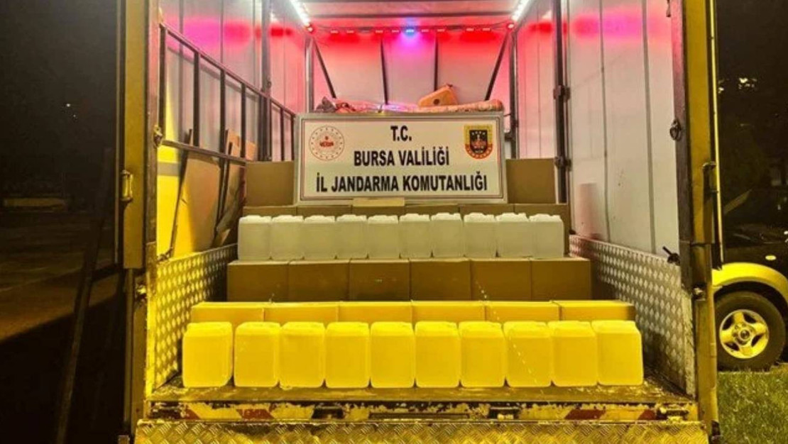 hocakoy-mahallesi-nde-bin-litre-kacak-etil-alkol-ele-gecirildi