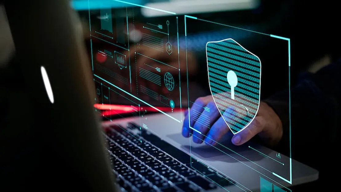 universitede-veri-ihlali-22-bin-960-kisi-calindi