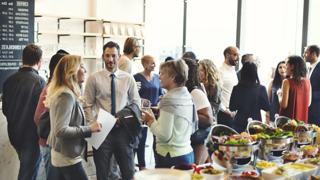 c-paces-group-iletisim-icin-brandworks-la-anlasti