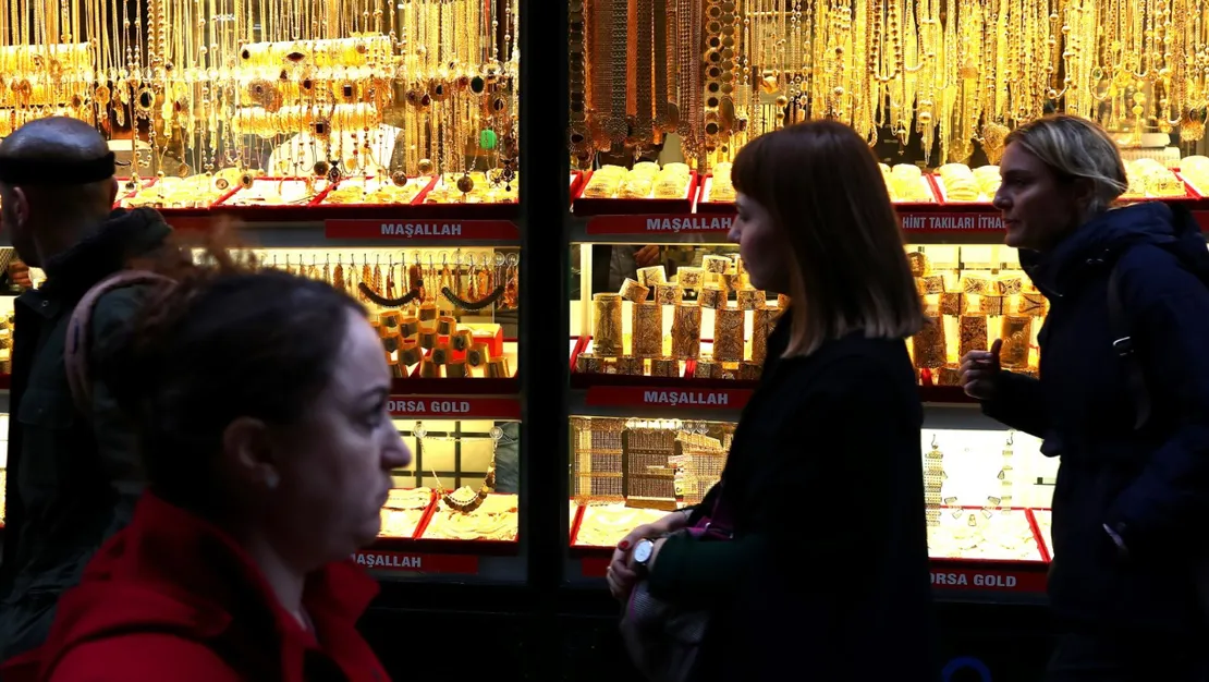 trump-in-aciklamalariyla-altin-fiyatlari-zirvede