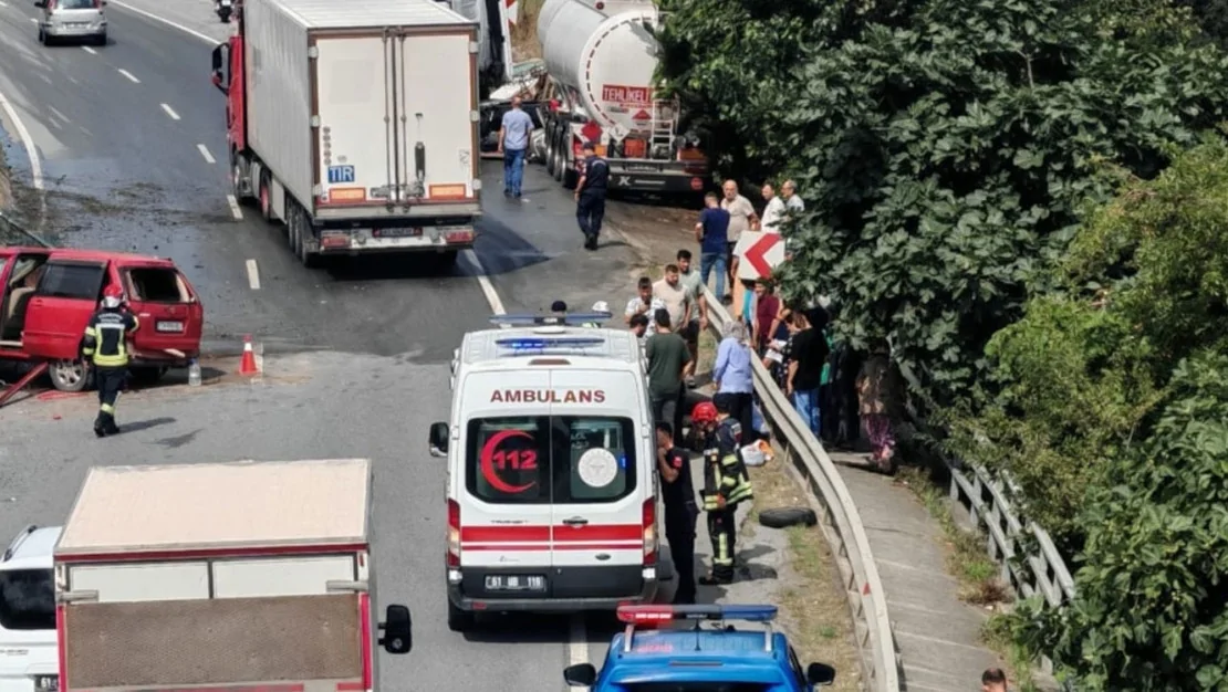 trabzon-da-kazada-3-kisi-yaralandi