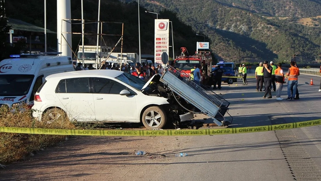 kazada-anne-ogul-hayatini-kaybetti