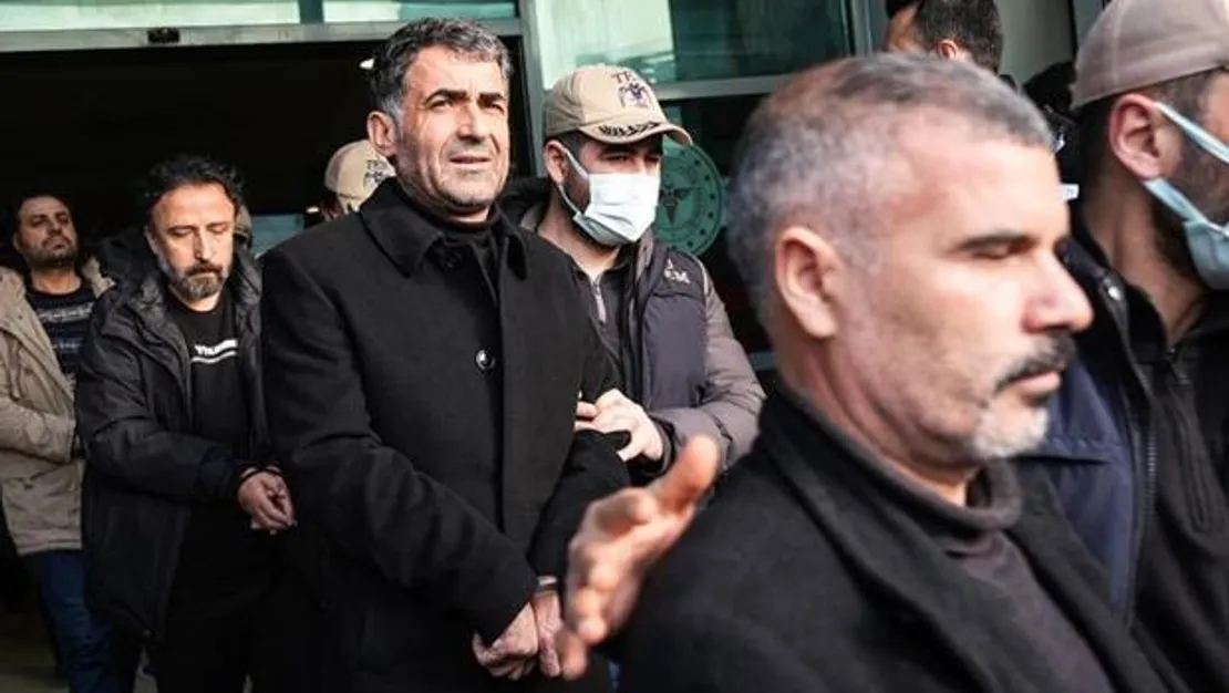 9-belediyedeki-teror-sorusturmasinda-gozaltilar-adliyede