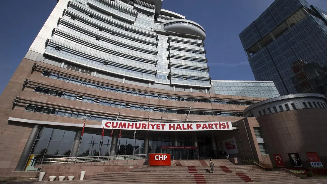 uc-belediye-icin-operasyon-chp-toplandi