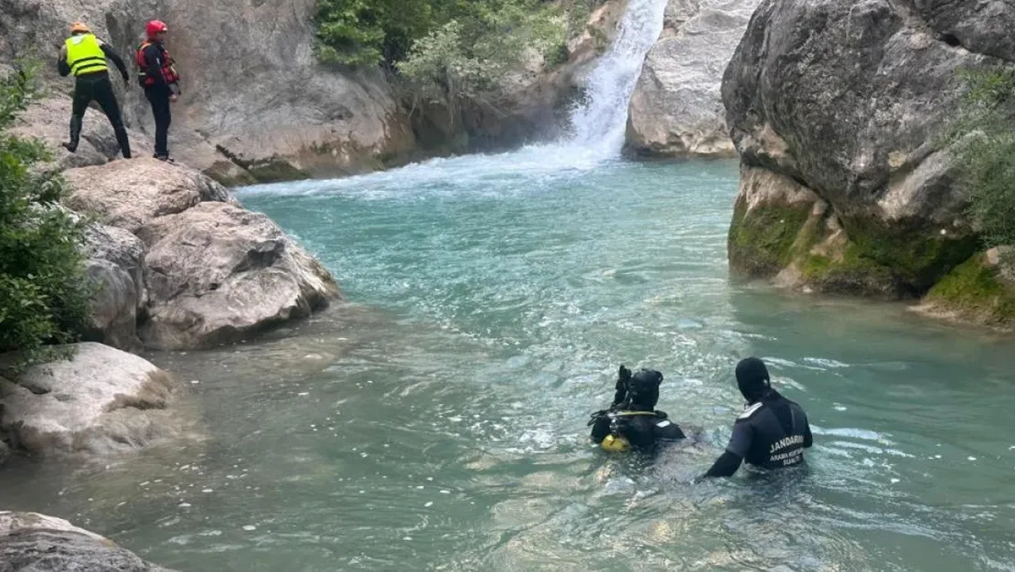 isparta-da-kanyonda-suya-dusen-ogrenci-olum