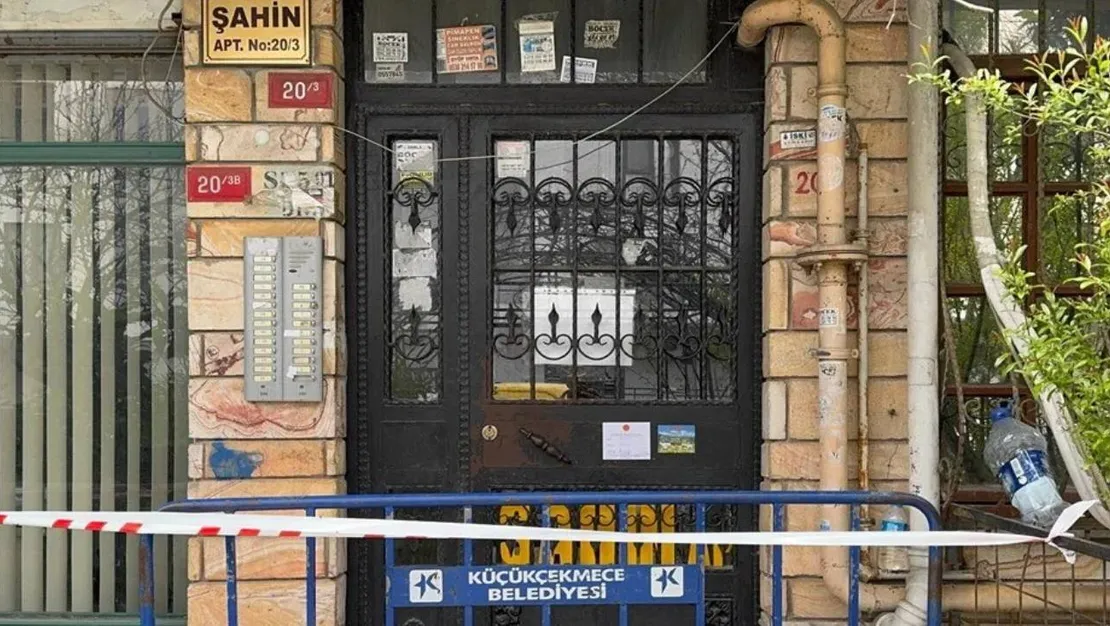 kucukcekmece-de-9-bina-muhurlendi