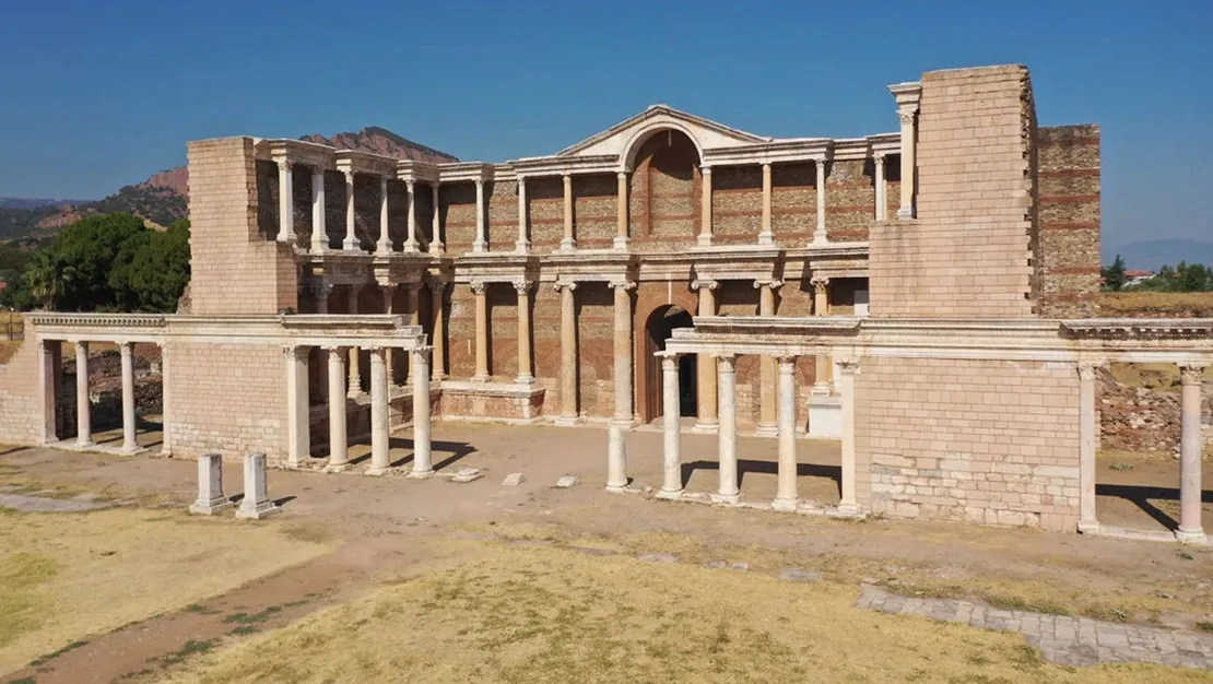 sardes-paranin-ilk-basildigi-kent