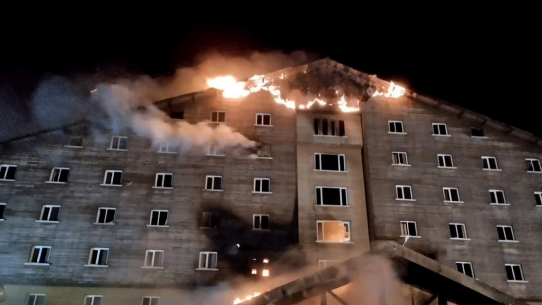 grand-kartal-otel-yangininda-aileler-egitmenlere-suc-duyurusunda-bulundu