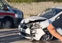 bursa-da-iki-arac-carpisti-4-yarali