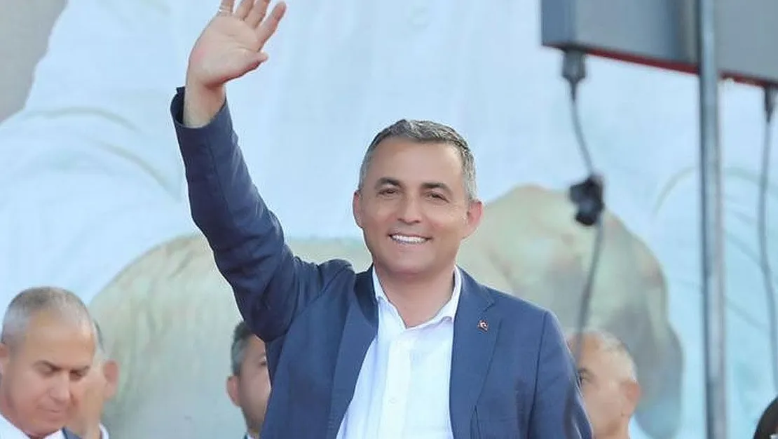 manavgat-belediye-baskani-niyazi-nefi-kara-gorevden-alindi