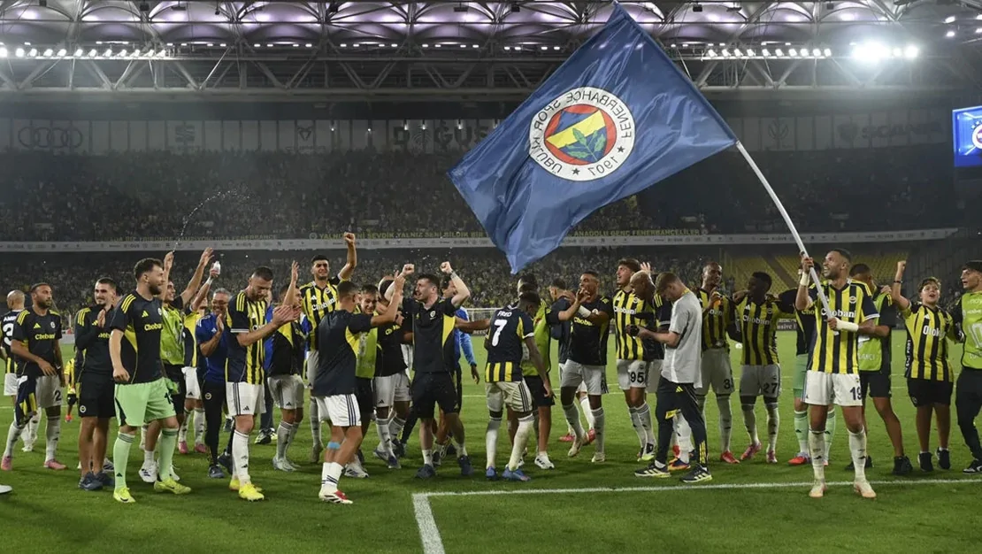 fenerbahce-taraftar-destegiyle-basari-sagladi
