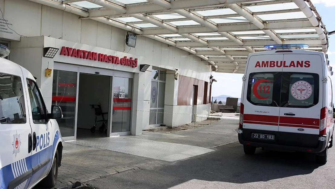 d-k-fare-zehri-yutarak-yogun-bakima-alindi