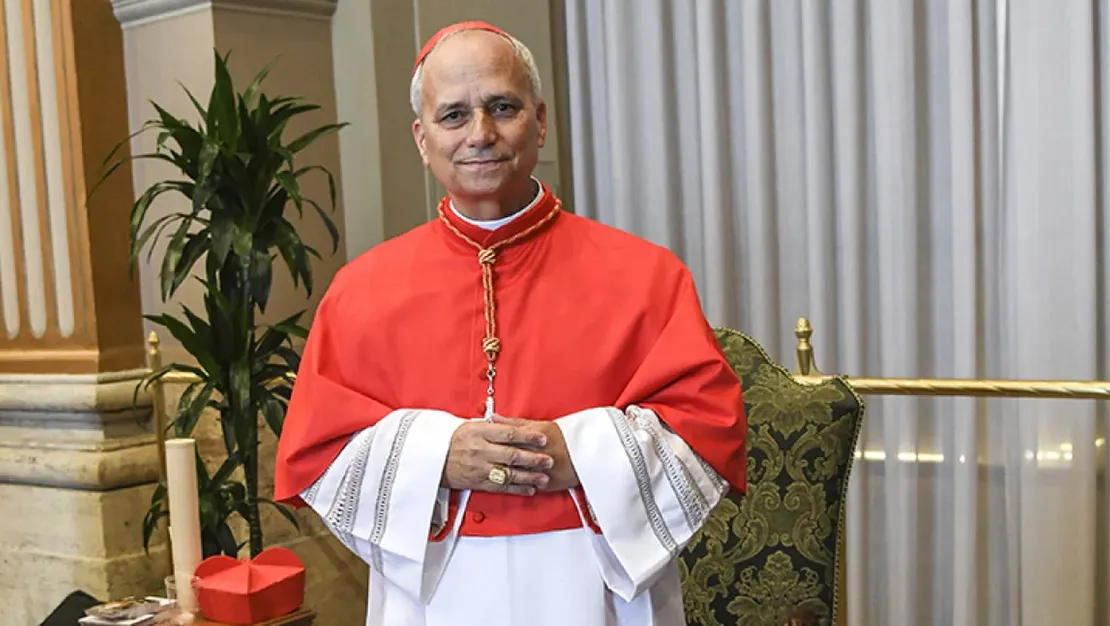 vatikan-yeni-papa-francis-prevost-u-duyurdu