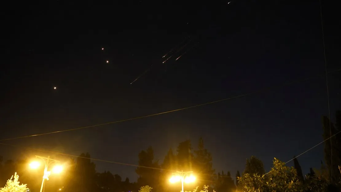 iran-israil-i-vurdu-gazze-de-sevinc