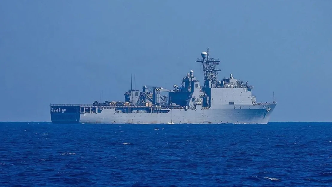 abd-ye-ait-denizalti-ile-7-savas-gemisi-karayipler-e-gidiyor