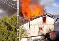 kuzey-koyu-nda-ev-yangini-meydana-geldi