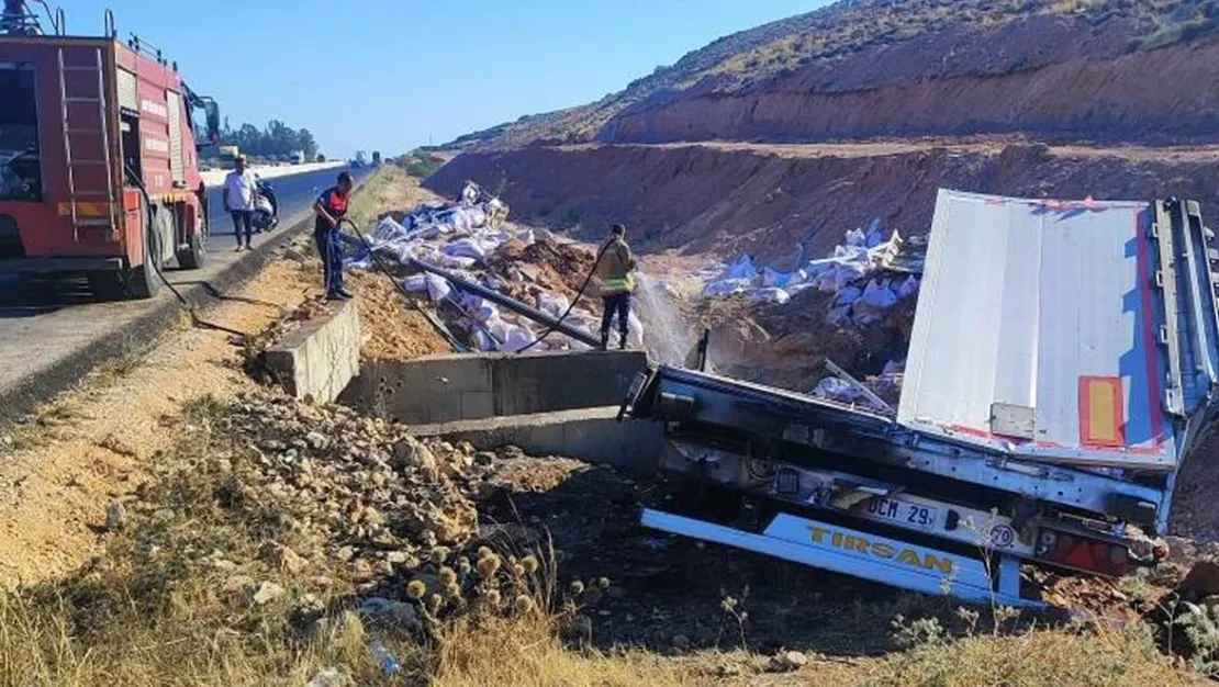 tir-yangini-baba-ve-13-yasindaki-ogul-hayatini-kaybetti