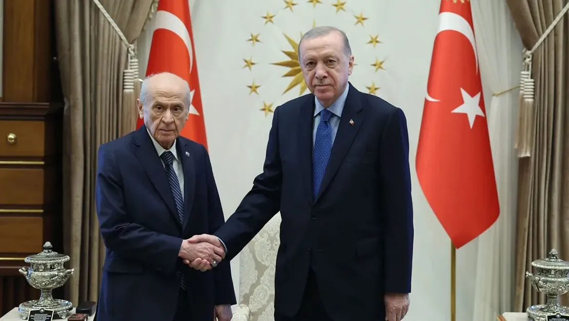 cumhurbaskani-erdogan-bahceli-yi-kabul-etti