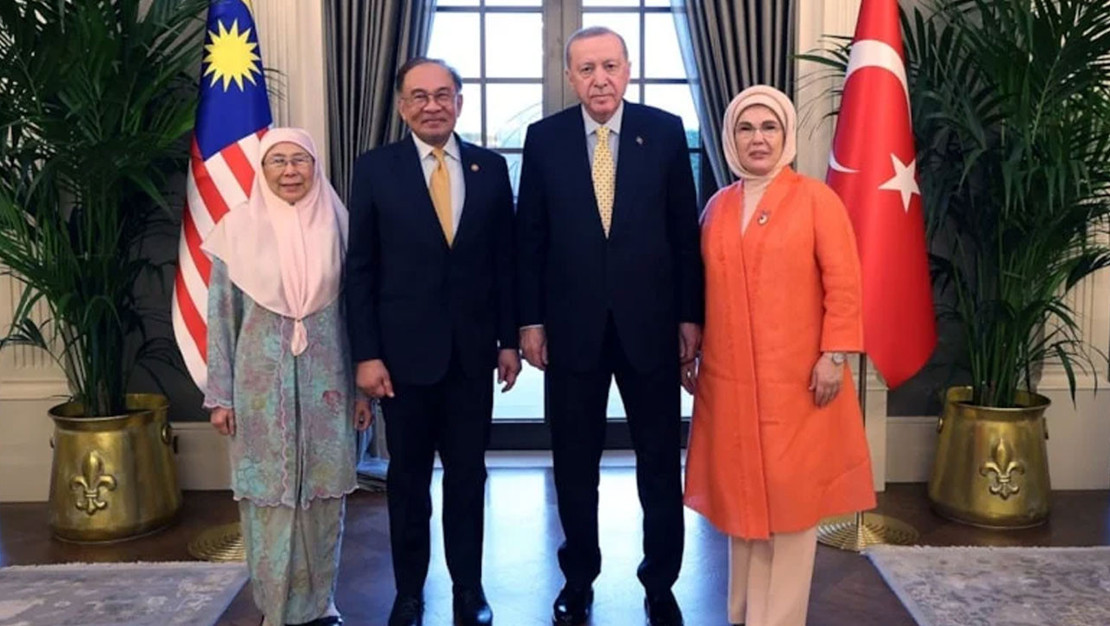 cumhurbaskani-erdogan-malezya-basbakani-enver-ile-gorustu